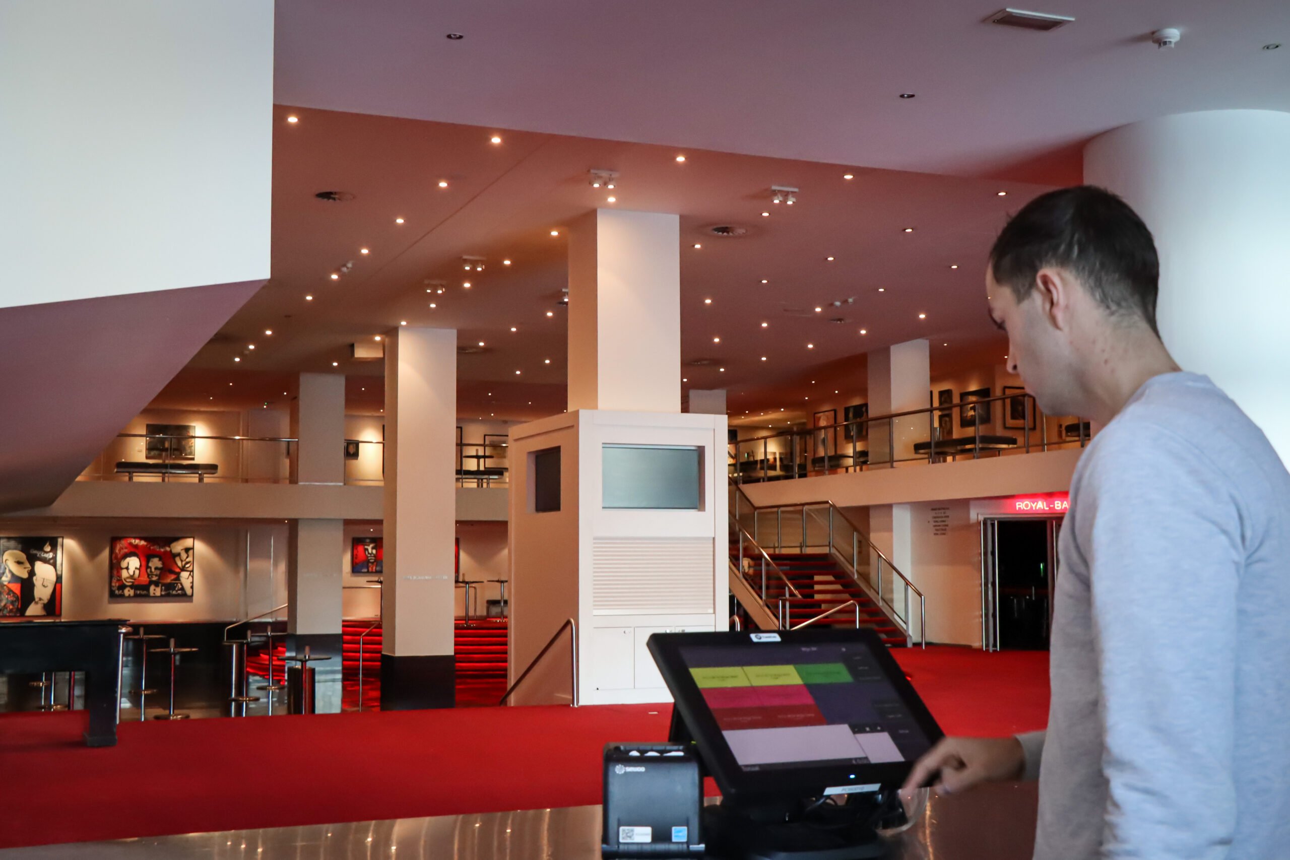 Twelve-kassa voor cashless betalingen in een Venue